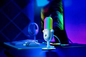 Razer Seiren V3 Chroma - White