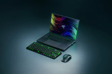 Load image into Gallery viewer, Razer Viper V3 HyperSpeed
