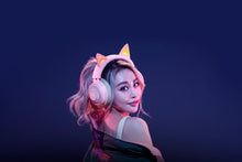 Load image into Gallery viewer, RAZER KRAKEN Kitty Quartz
